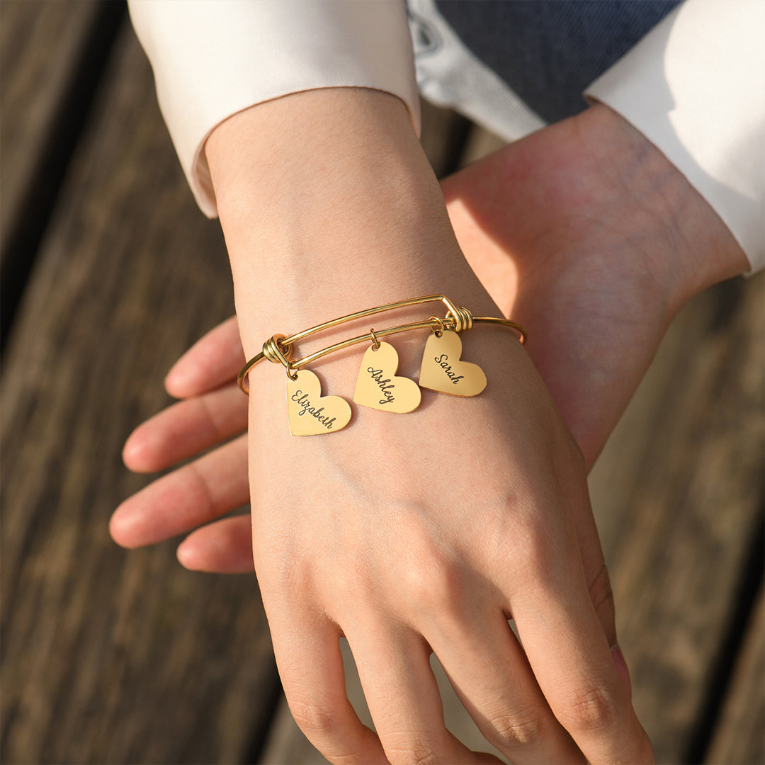 Liens du Cœur™ – Bracelet avec cœurs personnalisés