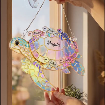 Tortue de Famille™ – Attrape-soleil vitrail personnalisé avec prénoms